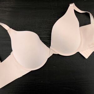 Jessica Simpson Blush Seamless Bra